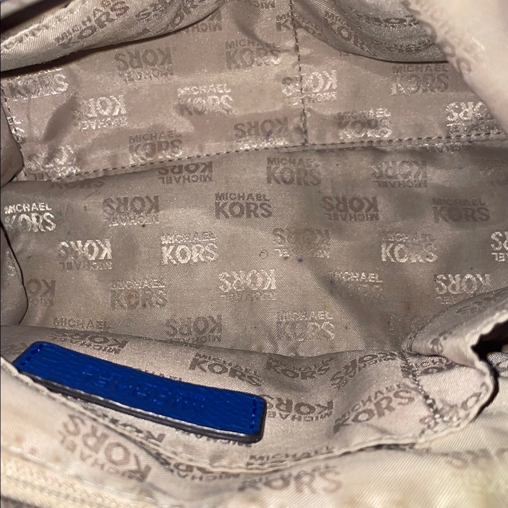 Michael Kors Blue Pebbled Leather Chain Shoulder Bag Gold Hardware - Picture 14 of 15